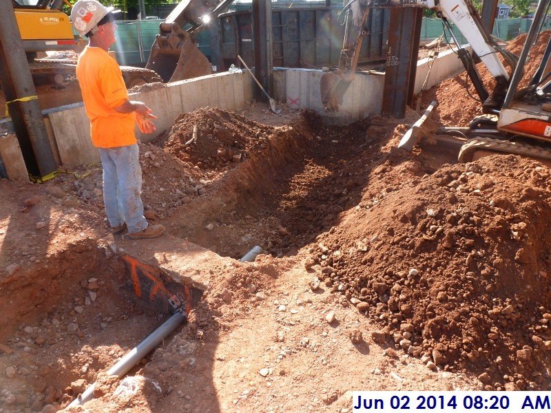 Excavating in order to install conduit Facing South (800x600)